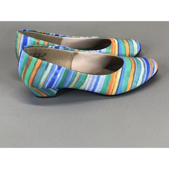 Soft Style Hush Puppies ETROIT Women's Slip-On Fabric MultiColor Pump Heel 6 - Picture 3 of 7